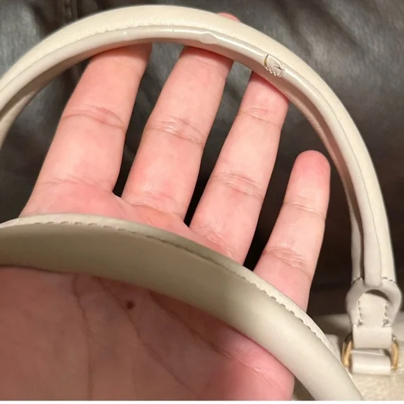 Tory Burch Cream Leather Tote - Picture 3 of 7